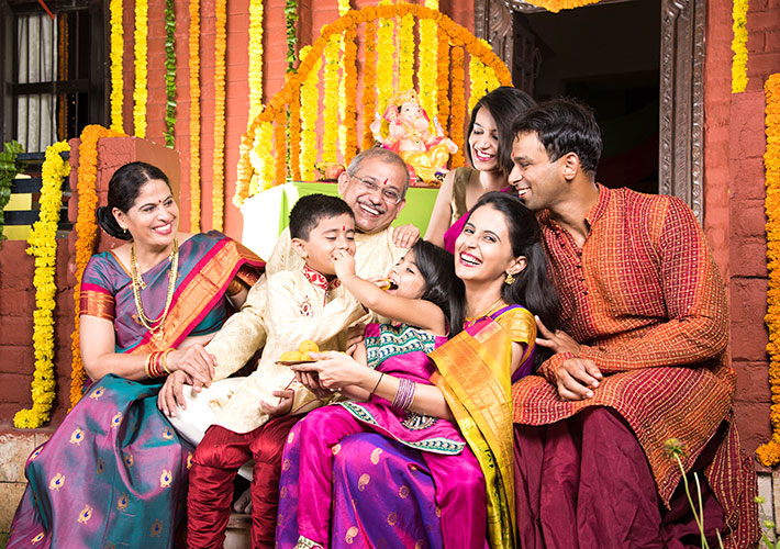 インドの挨拶は現地語で ジェスチャーの意味やマナーもまとめました エアトリ